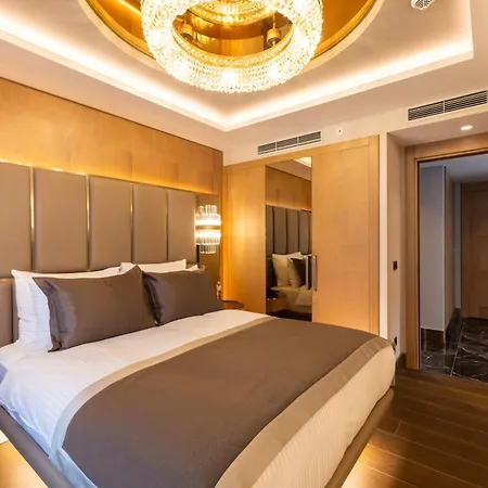 מלון Merit Starlit & Residences